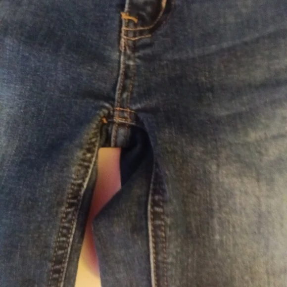 Free People Distressed Jeans Size 24 - Picture 8 of 10